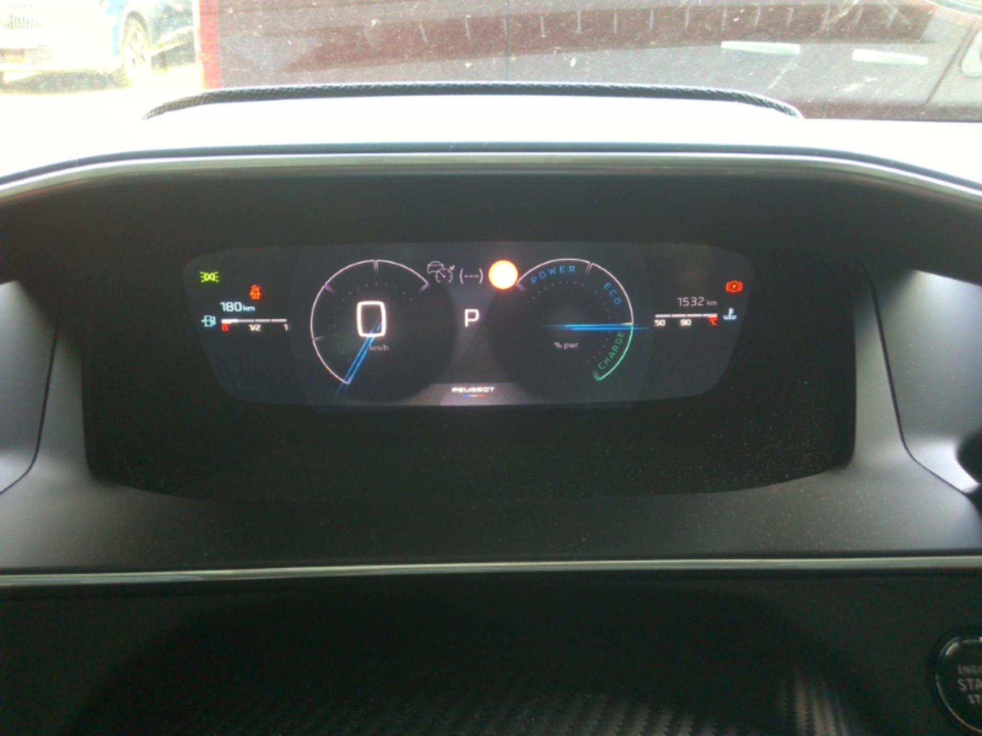Peugeot 208 Hybrid 145 ch e-DCS6 GT 2026
