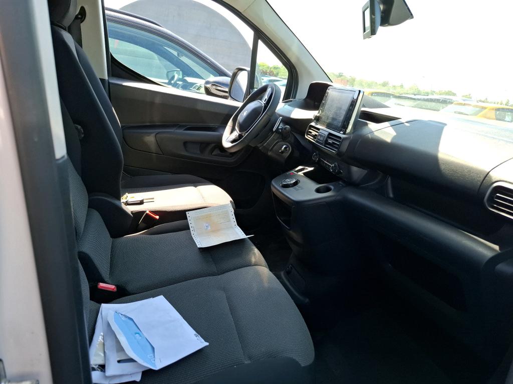 Peugeot PARTNER FOURGON M 650 KG BLUEHDI 130 S&S EAT8  2023