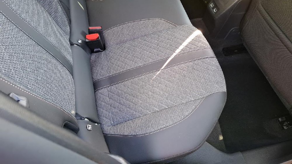 Foto Peugeot 208 13