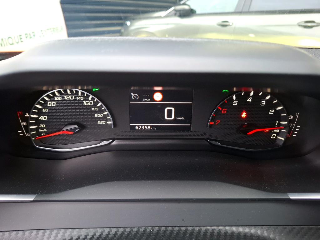 Peugeot 2008 BlueHDi 110 S&S BVM6 Active Business 2021