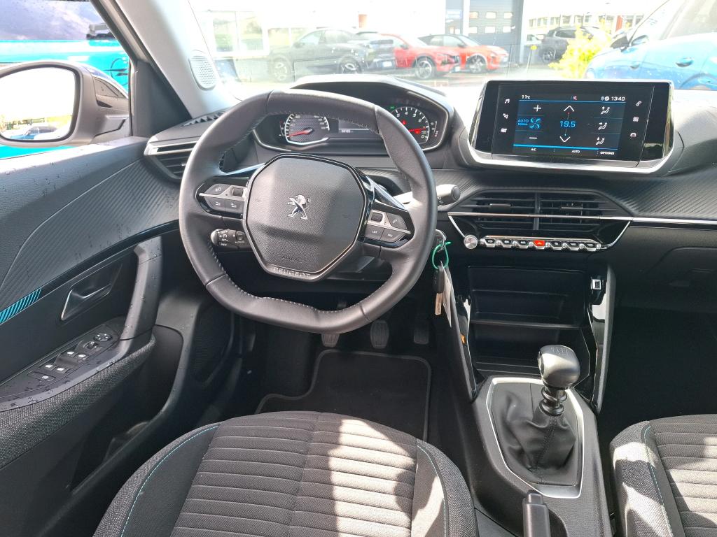 Peugeot 2008 II 