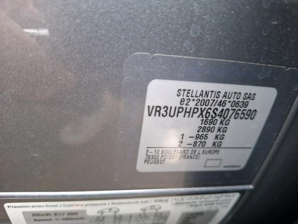Peugeot 208 Hybrid 110 e-DCS6 GT 2025
