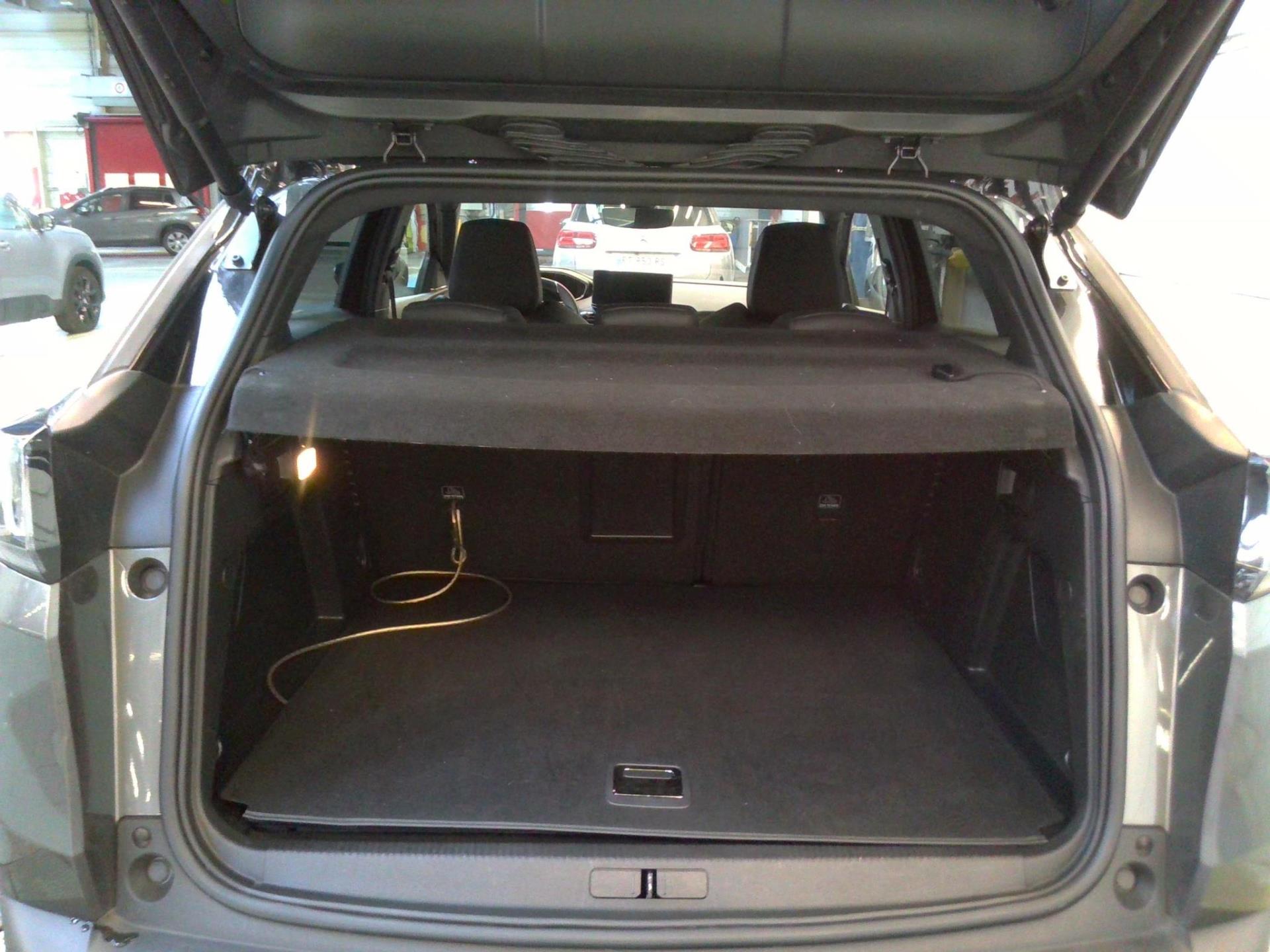 Peugeot 3008 Hybrid4 300 e-EAT8 GT Pack 2022