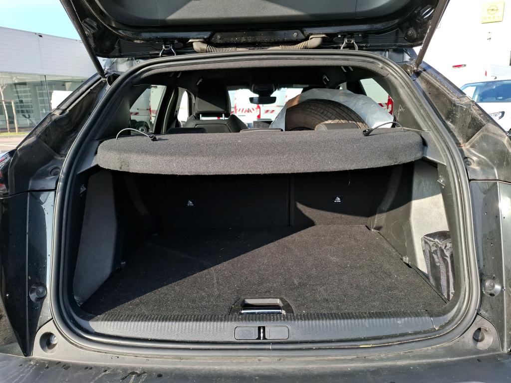 Peugeot 2008 PureTech 155 S&S EAT8 GT 2022