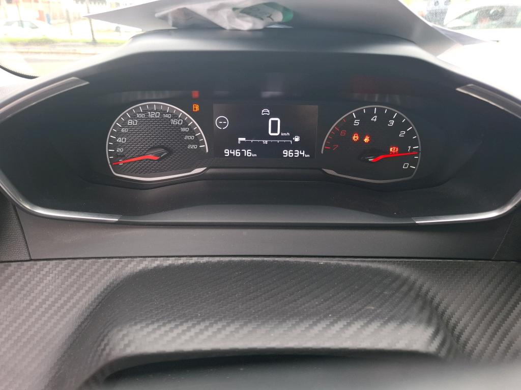 Peugeot 208 BLUEHDI 100 S&S BVM6 PREMIUM PACK 2021