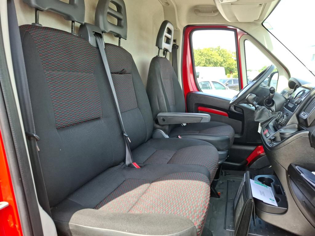 Peugeot BOXER TOLE 333 L1H1 BLUEHDI 120 S&S PRO 2020