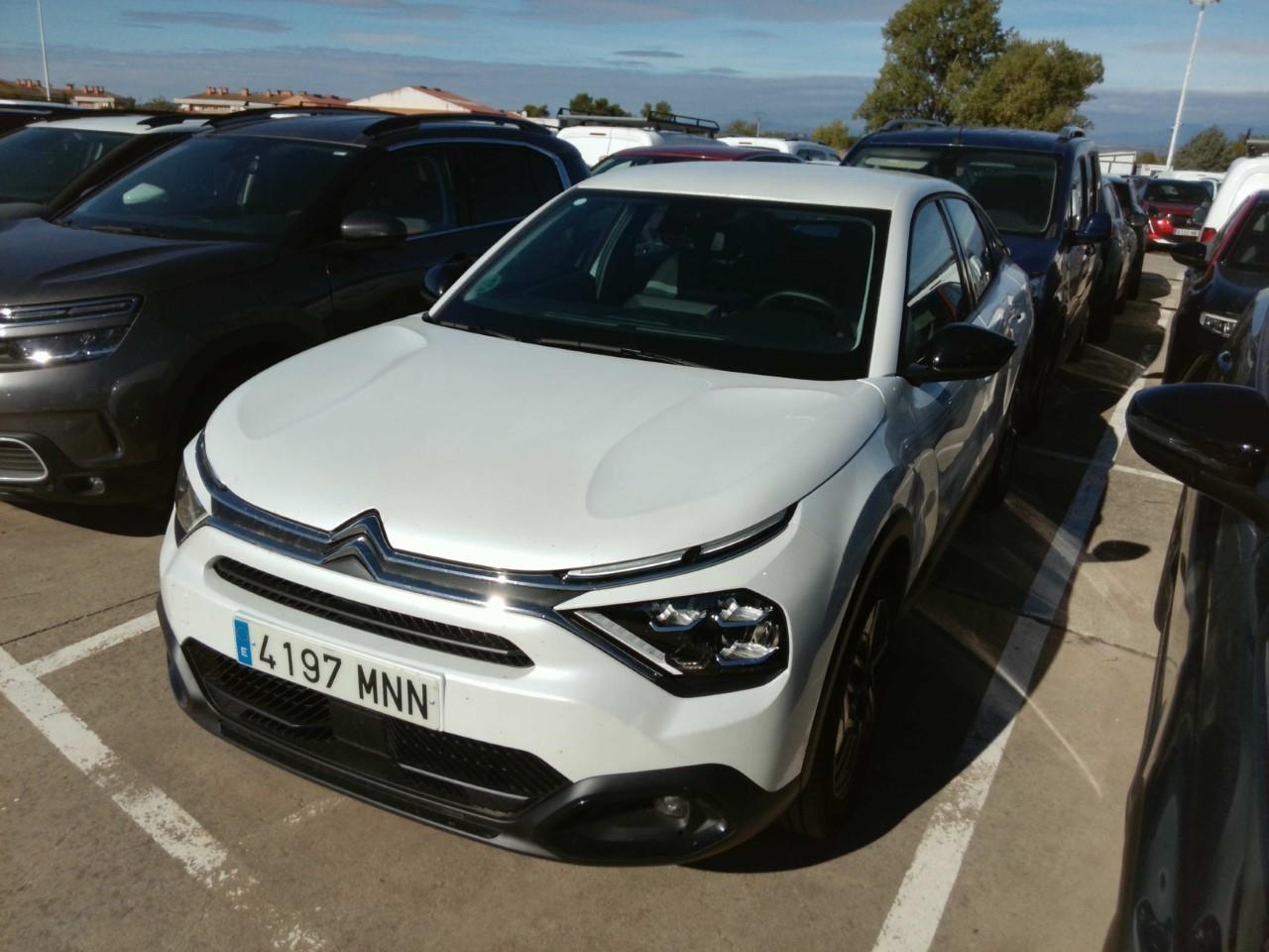 Foto Citroën C4 X 3
