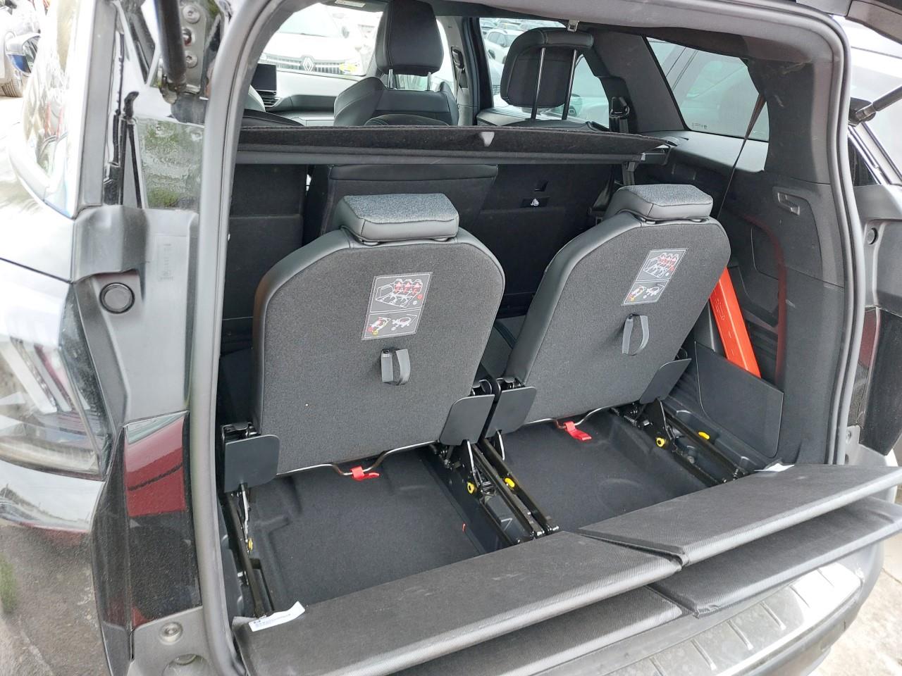 Foto Peugeot 5008 8