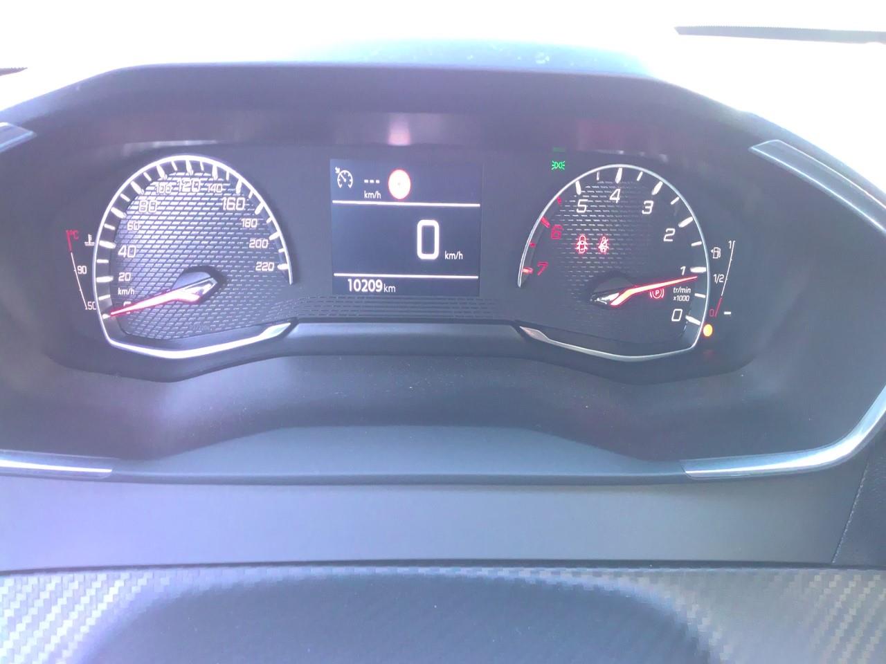 Foto Peugeot 208 5