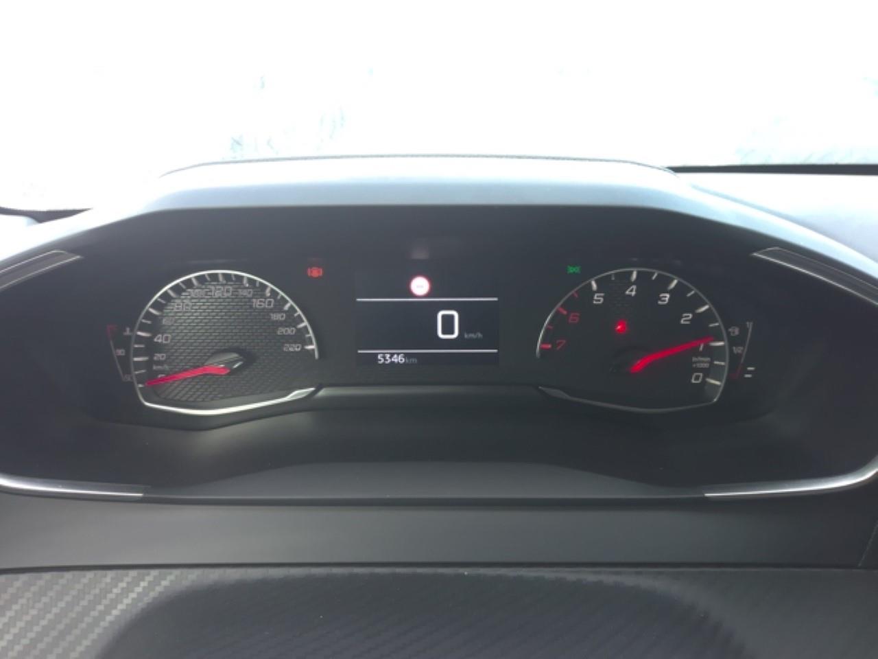 Foto Peugeot 208 5