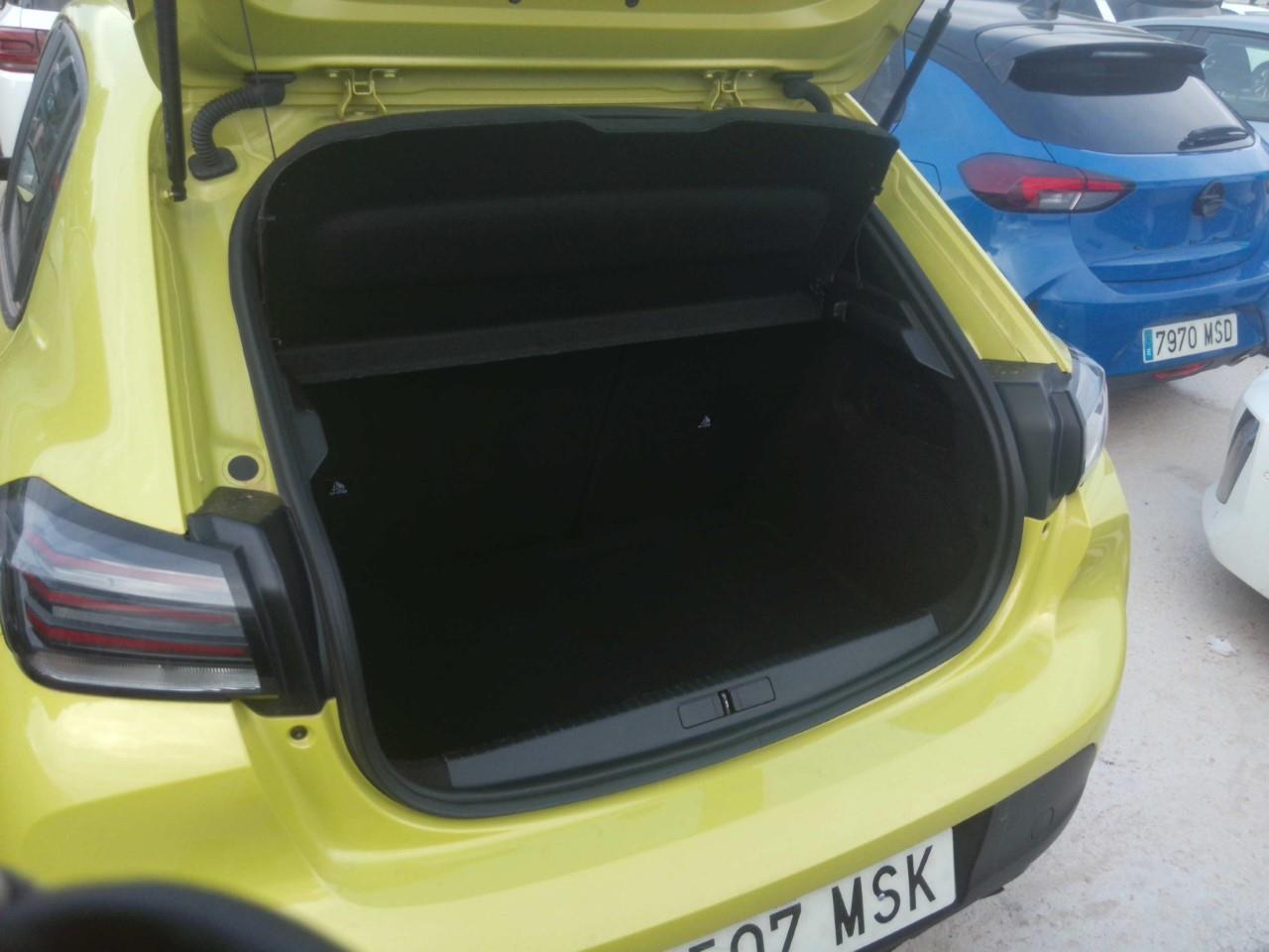 Foto Peugeot 208 14