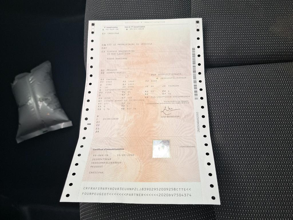 Peugeot PARTNER FOURGON STANDARD 650 KG PURETECH 110 S&S BVM6 ASPHALT 2020