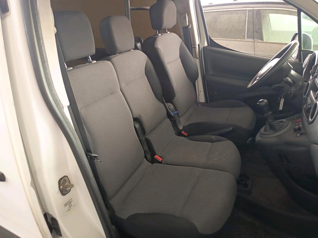 Peugeot PARTNER FOURGON STANDARD 1.6 BLUEHDI 75 BVM5 PREMIUM 2018