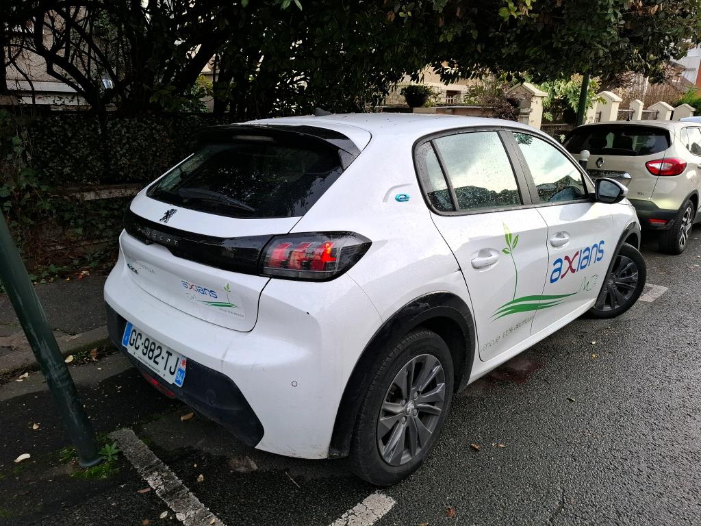 Peugeot 208 ELECTRIQUE 50 KWH 136 ACTIVE BUSINESS R 2021