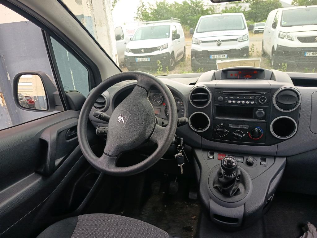 Peugeot PARTNER FOURGON STANDARD 1.6 BLUEHDI 75 BVM5 PREMIUM 2018