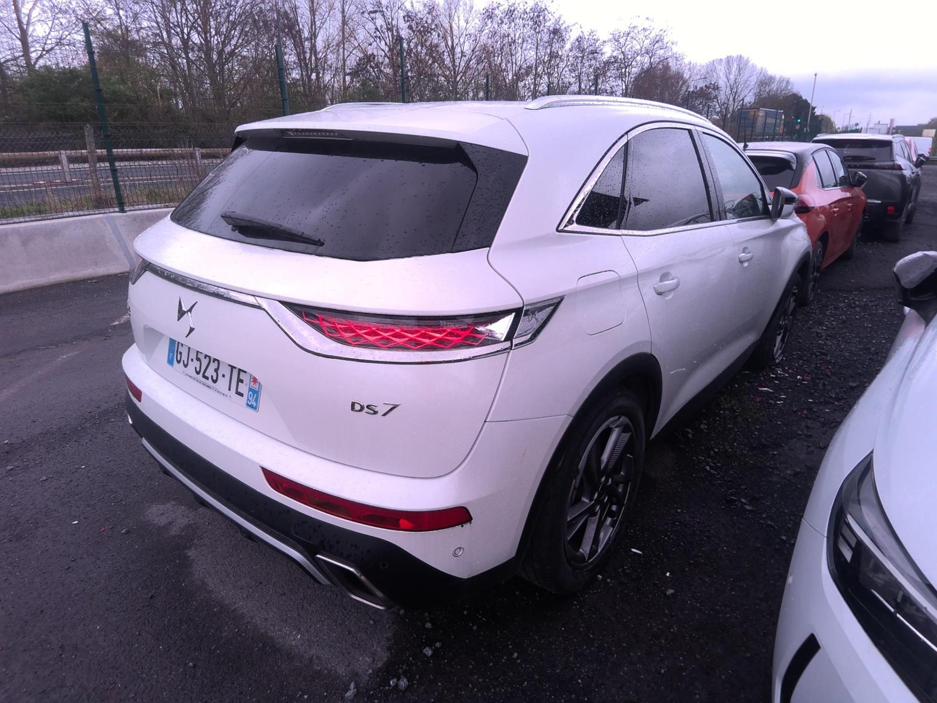 DS DS7 Crossback Hybride E-Tense 300 EAT8 4x4 Rivoli 2022