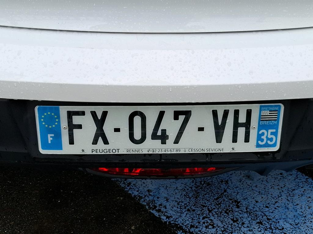 Peugeot 208 BLUEHDI 100 S&S BVM6 PREMIUM PACK 2021