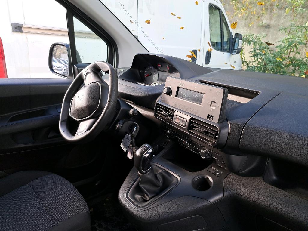 Peugeot PARTNER FOURGON STANDARD 650 KG BLUEHDI 100 BVM5 PREMIUM 2019