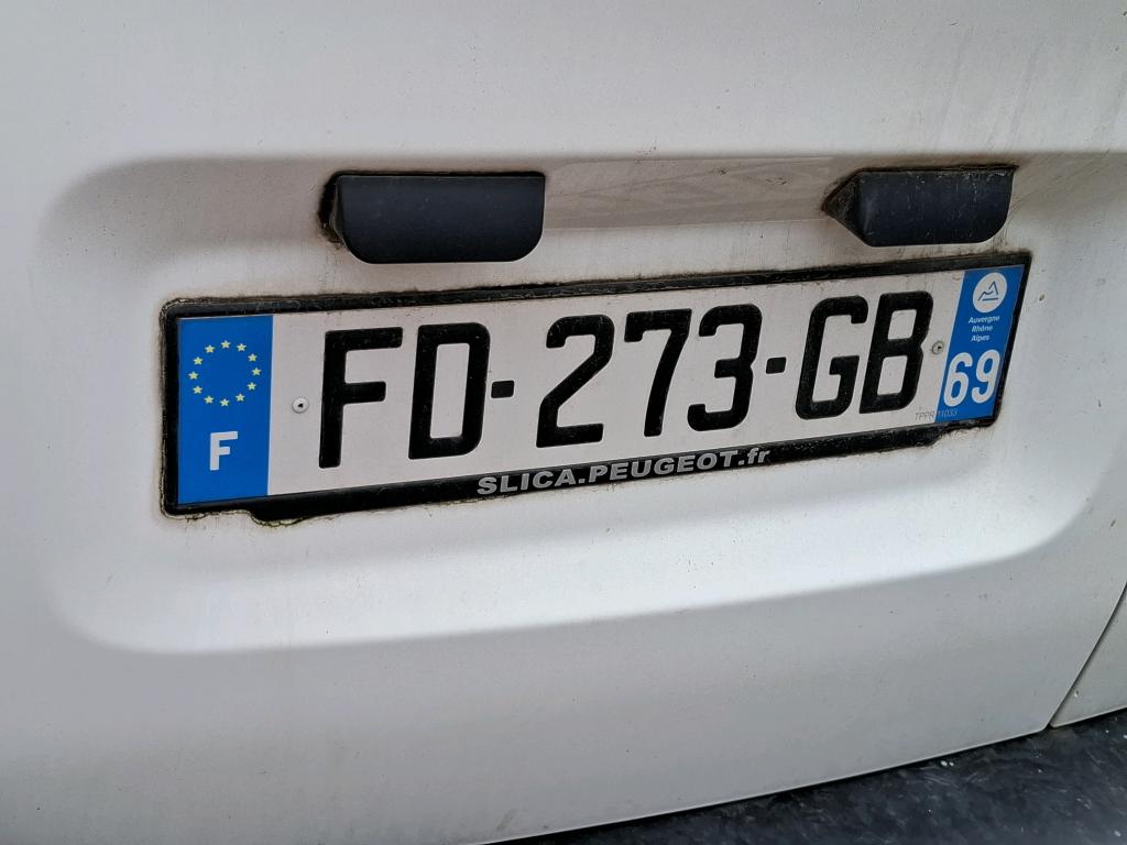 Peugeot EXPERT FGN TOLE STANDARD 2.0  BLUEHDI 120 S&S BVM6 PREMIUM 2019