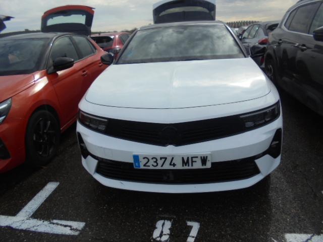 Opel Astra Nuevo Astra 5P GS 1.2T XHT MT6 S/S 130 HP (96kW)