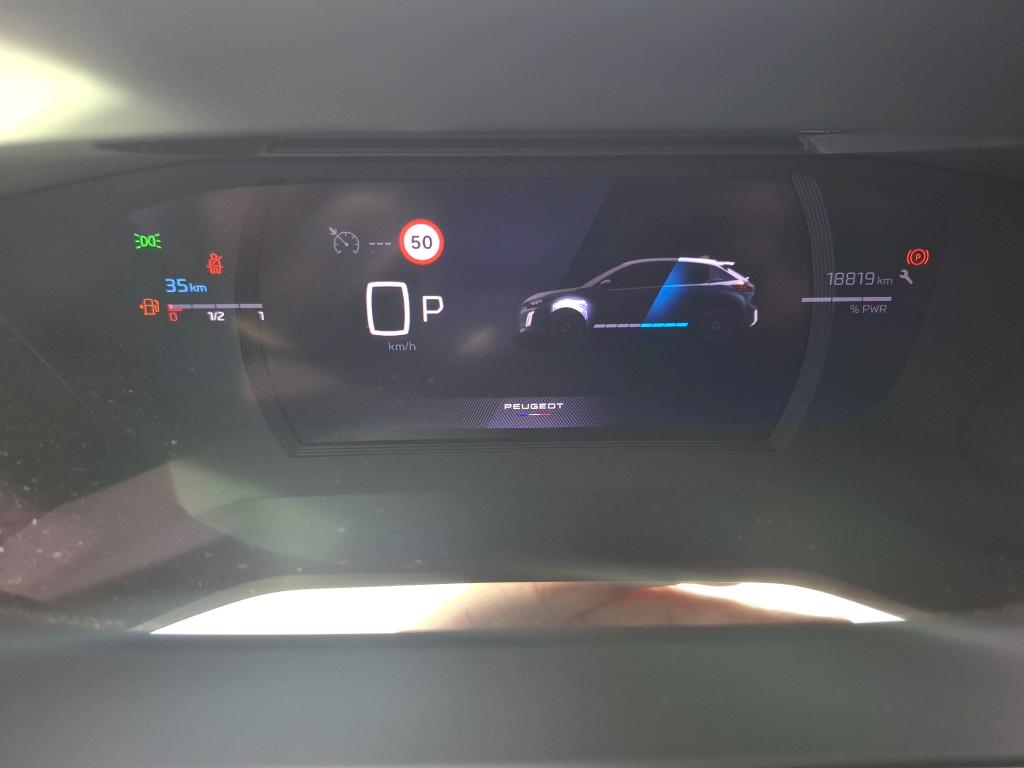 Peugeot 208 Hybrid 136 e-DCS6 GT 2025