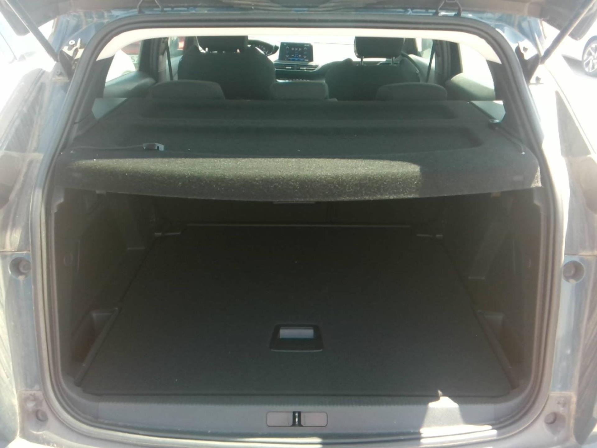 Peugeot 3008 Puretech 130ch S&S BVM6 Active Pack 2021