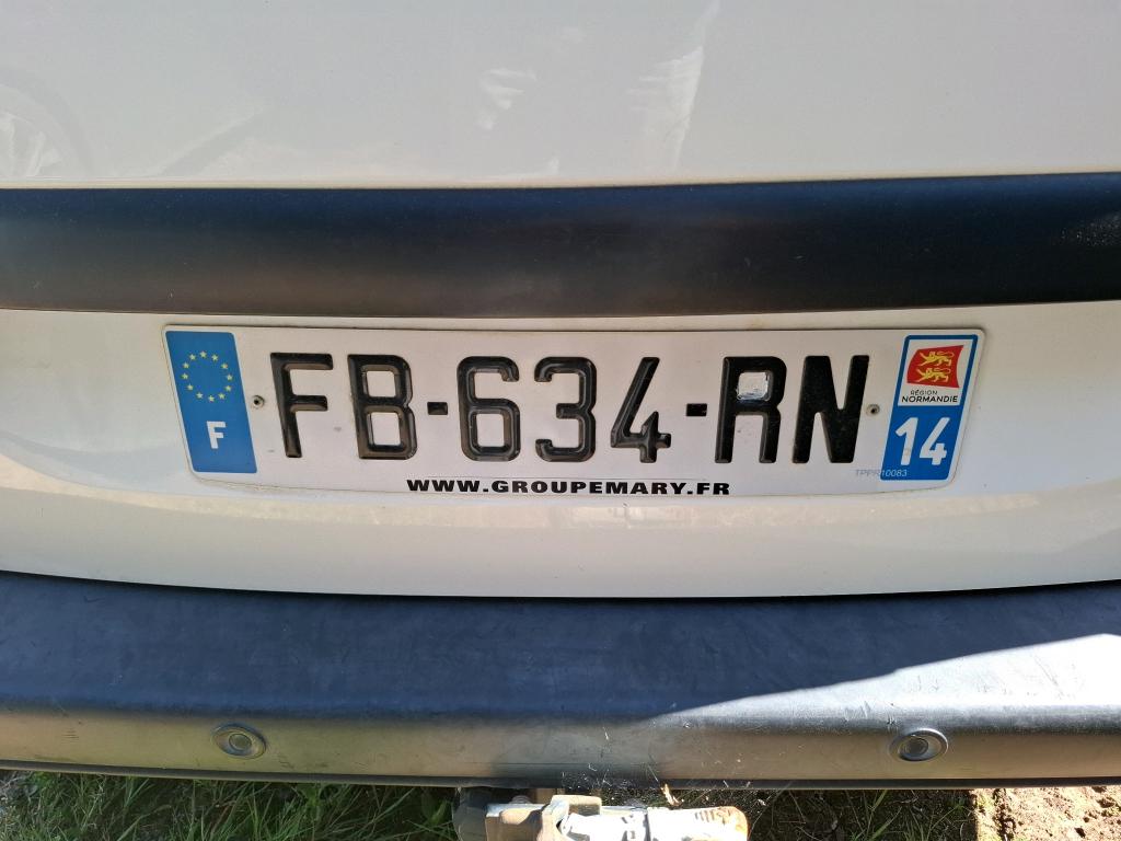 Peugeot PARTNER FOURGON STANDARD 1.6 BLUEHDI 100 BVM5 PREMIUM 2018