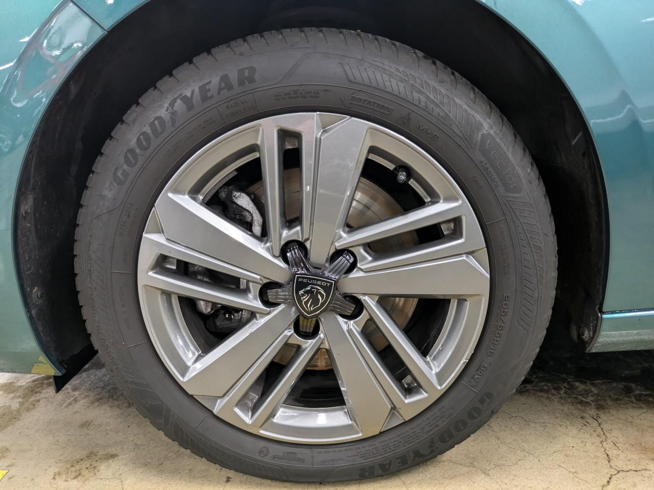 Peugeot 308 III