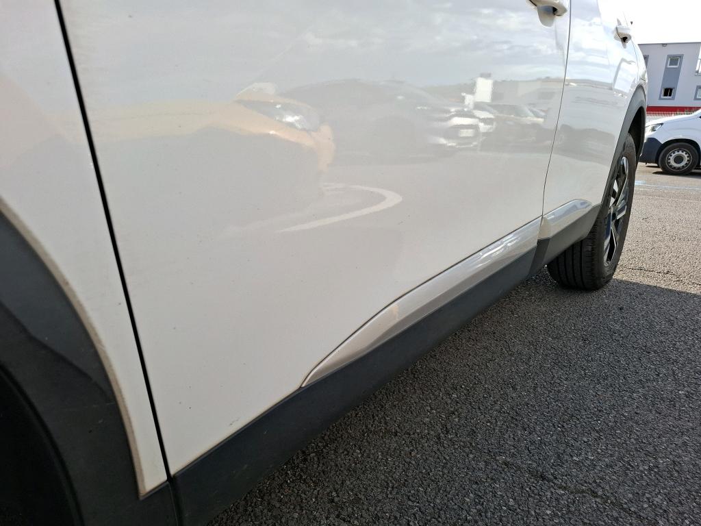 Peugeot 2008 BlueHDi 130 S&S EAT8 Allure Pack 2022