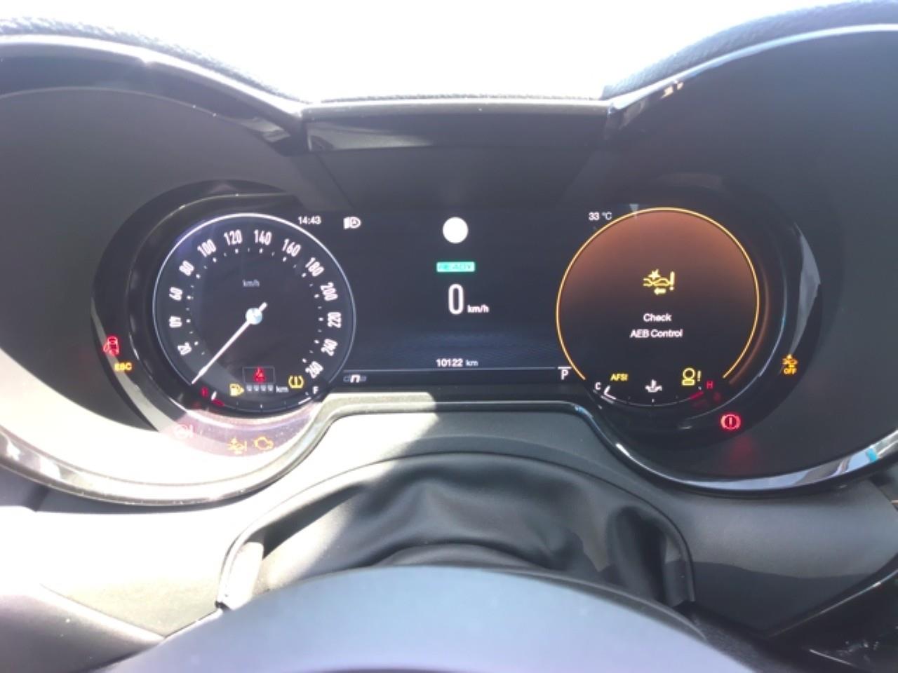 Foto Alfa Romeo Tonale 5