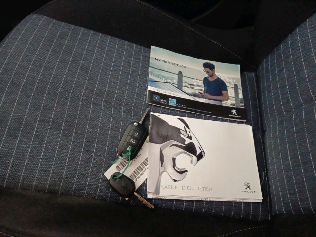 Peugeot 208 BLUEHDI 100 S&S BVM6 PREMIUM PACK 2021