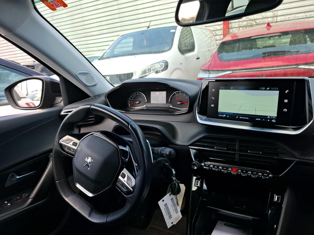 Peugeot 2008 II 