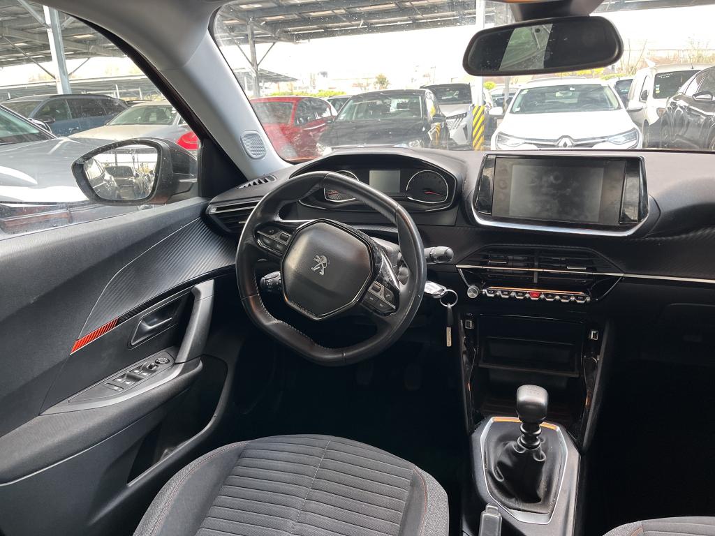 Peugeot 2008 II 