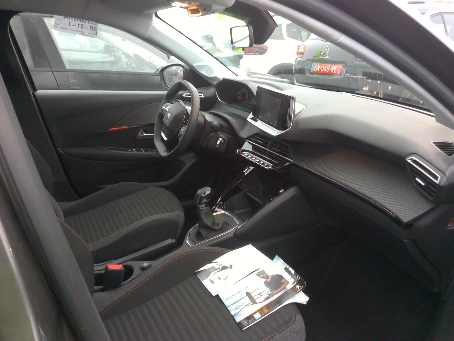 Peugeot 208 PureTech 75 S&S BVM5 Active Pack 2023
