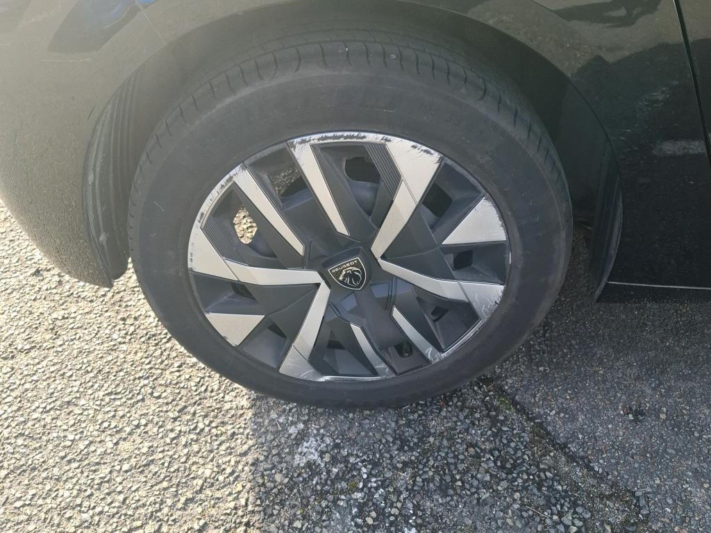 Peugeot 208 PureTech 100 S&S BVM6 Active 2024