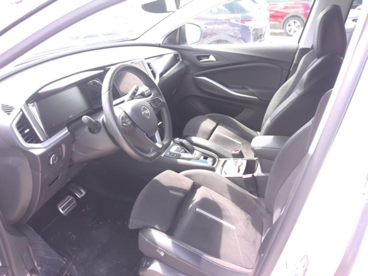 Foto Opel Grandland PHEV 4
