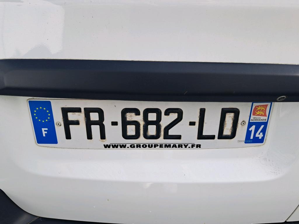 Peugeot EXPERT FGN TOLE LONG 2.0 BLUEHDI 120 S&S BVM6 ASPHALT 2020