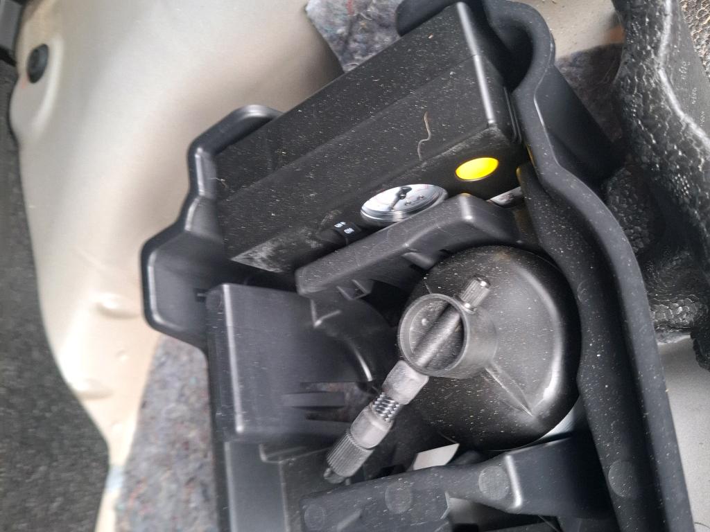 Peugeot 2008 BlueHDi 110 S&S BVM6 Active Business 2021