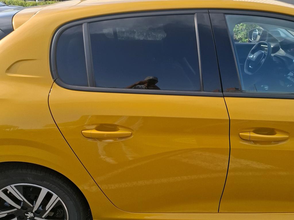Peugeot 208 II