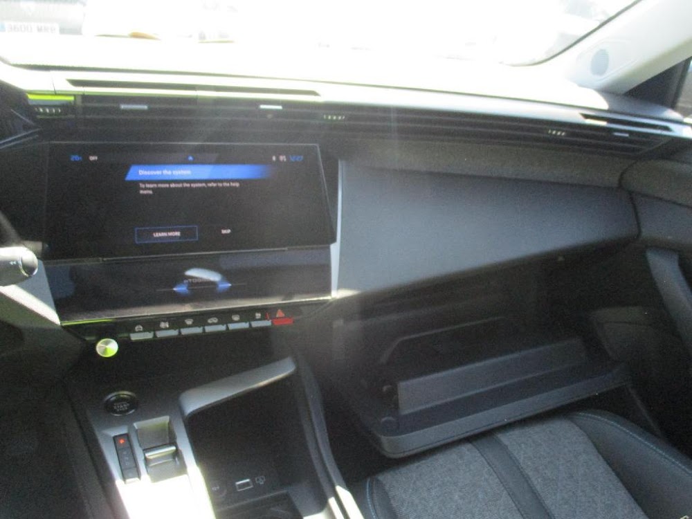 Foto Peugeot 408 12