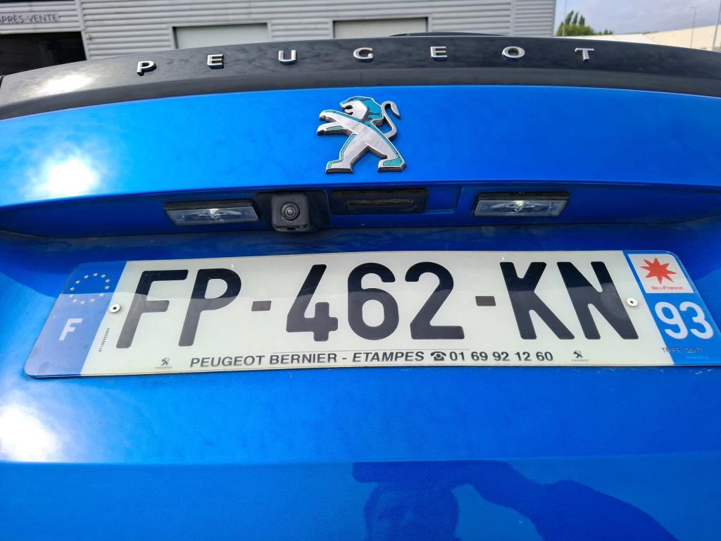 Peugeot 2008 Moteur électrique 136 ch GT 2020