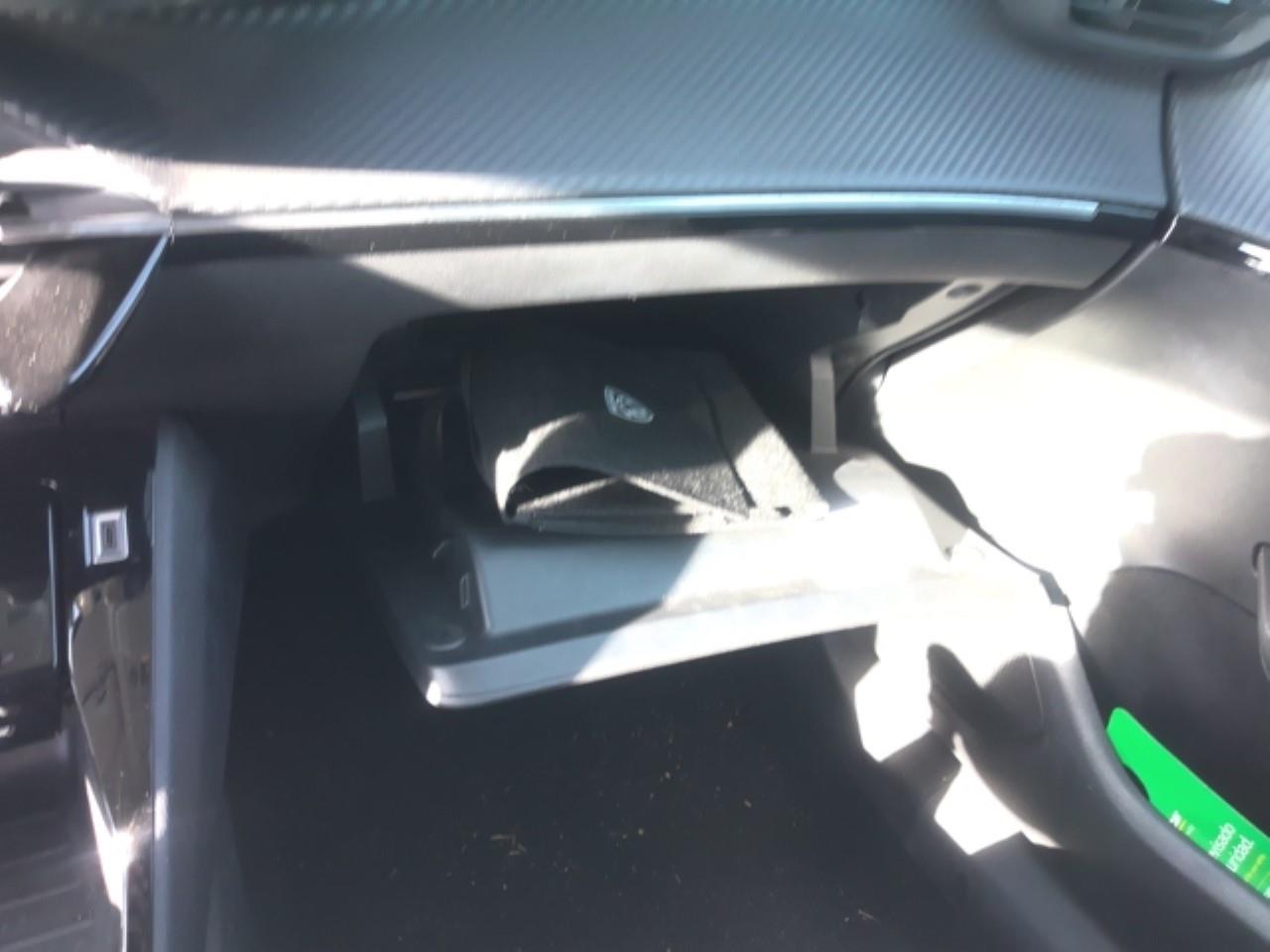 Foto Peugeot 308 8