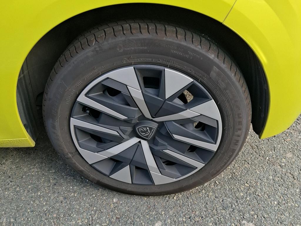 Peugeot 208 Hybrid 110 ch e-DCS6 Style 2025