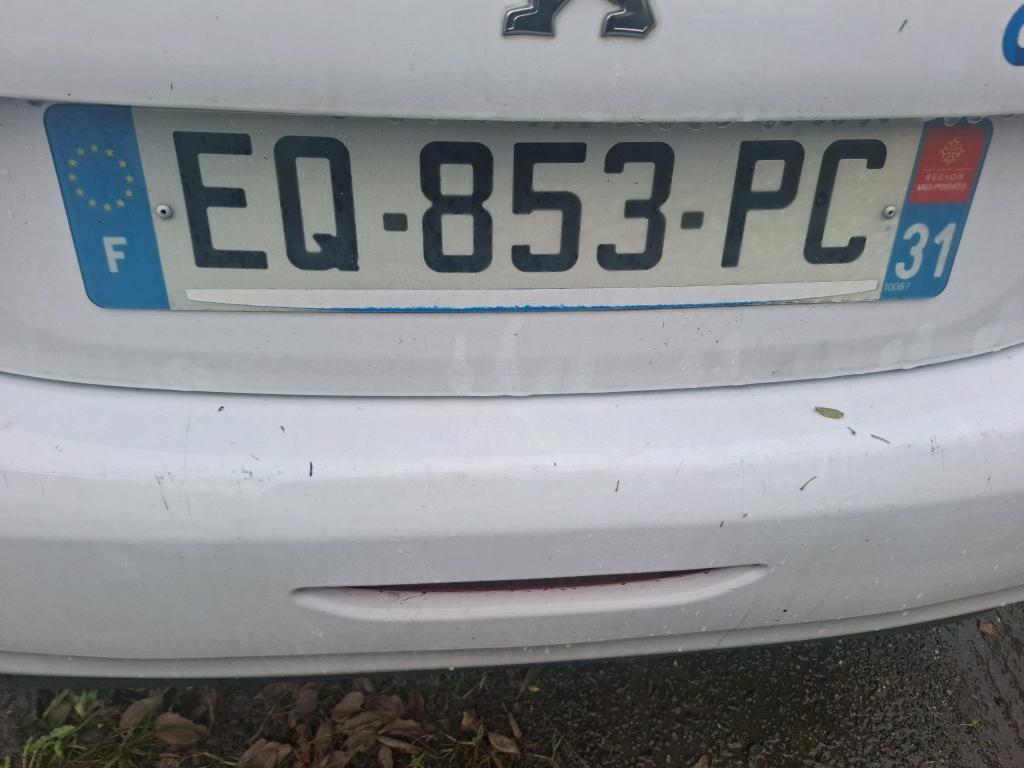 Peugeot 208 AFFAIRE 1.6 BLUEHDI 100 BVM5 PREMIUM PACK 2017