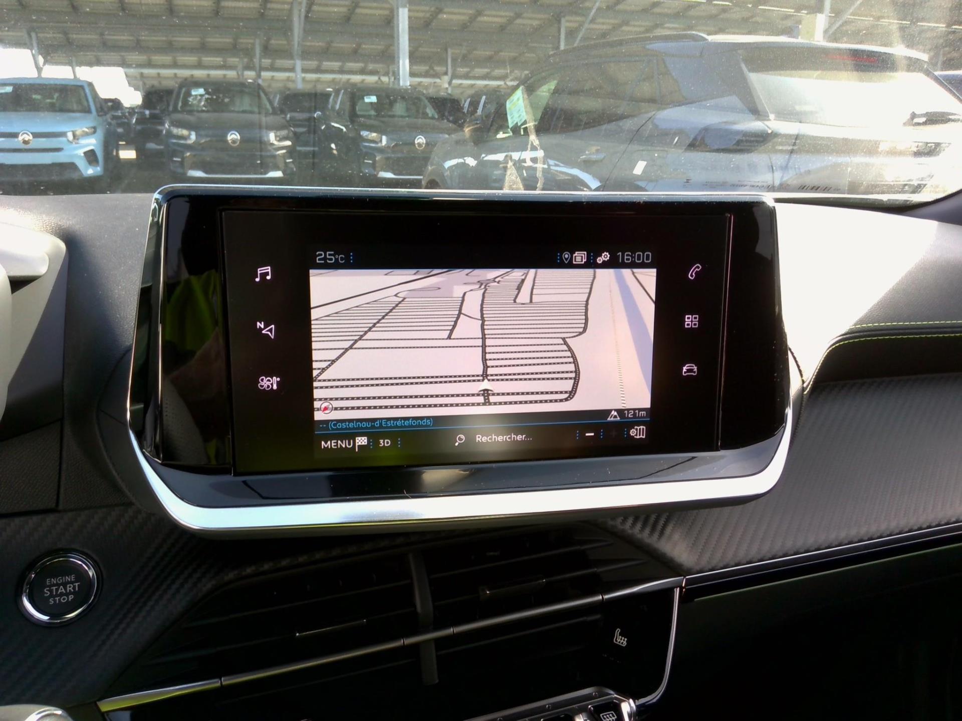 Peugeot 2008 PureTech 130 S&S EAT8 GT 2023