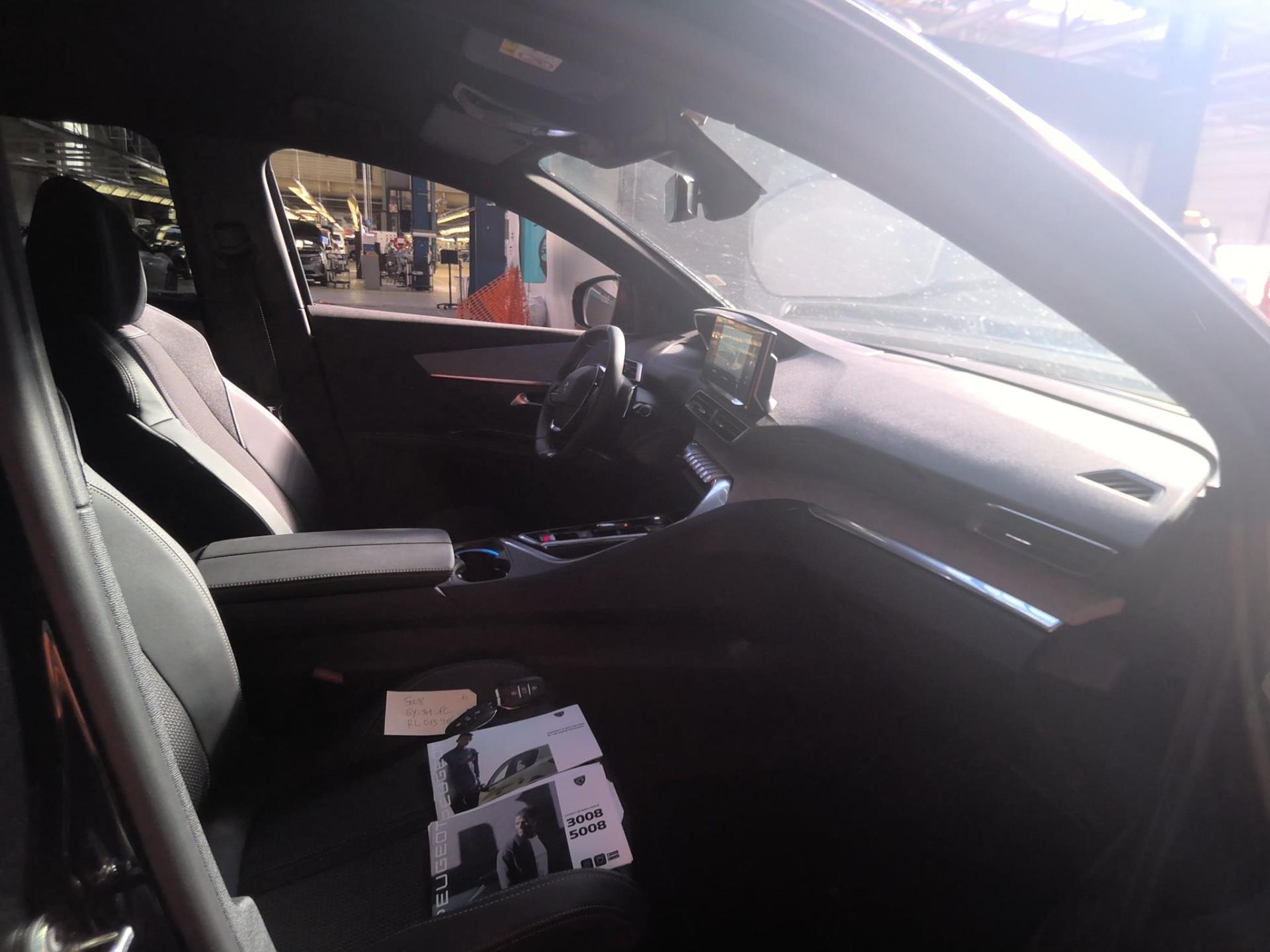 Peugeot 5008 BlueHDi 130ch S&S EAT8 GT 2024
