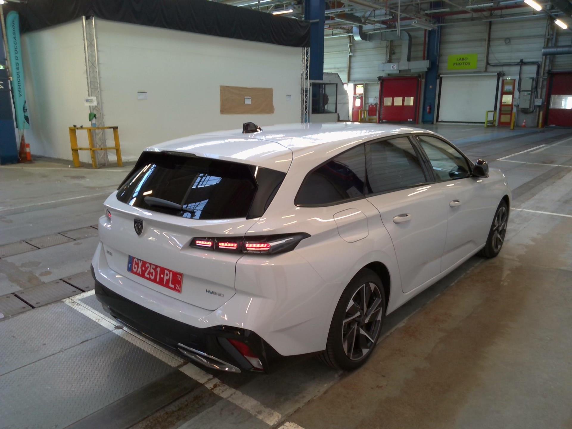 Peugeot 308 SW PHEV 180 e-EAT8 Allure 2024