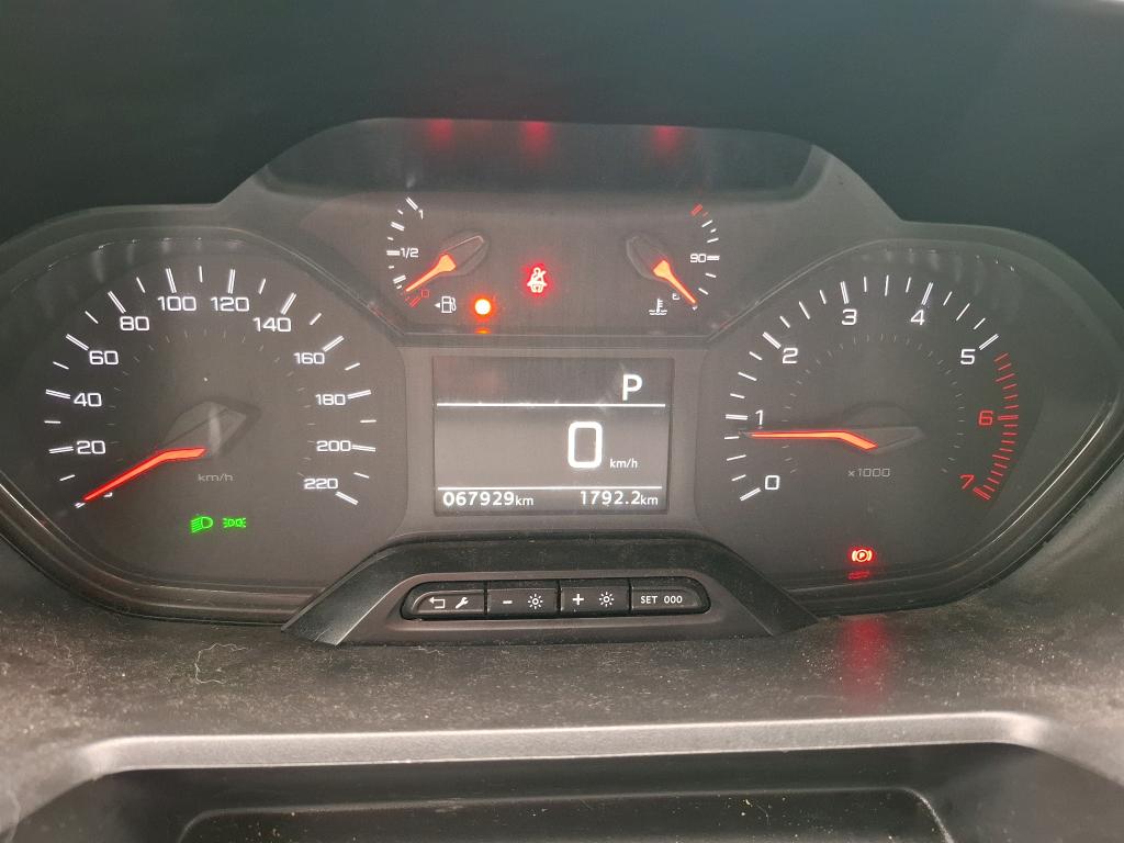 Peugeot PARTNER FOURGON LONG 950 KG BLUEHDI 130 S&S EAT8 ASPHALT 2021