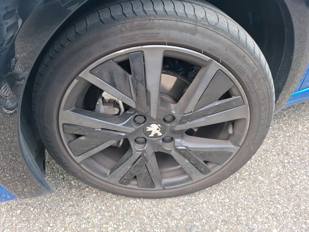 Peugeot 208 PureTech 100 S&S BVM6 GT 2023