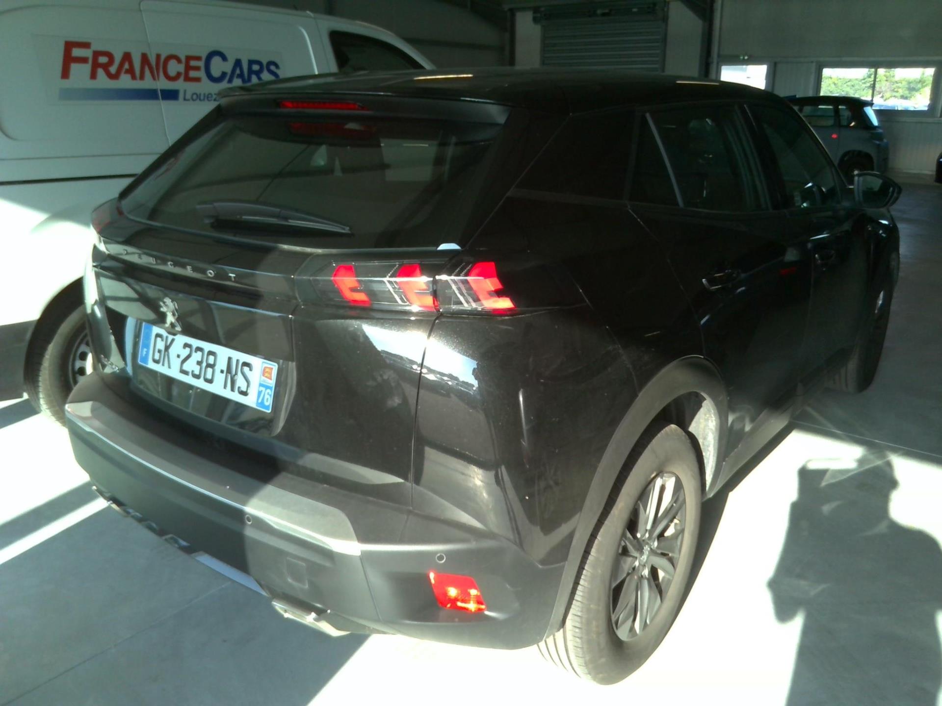 Peugeot 2008 PureTech 130 S&S BVM6 Active Pack 2022